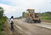 Dinilai Lamban, Warga Alue Lim Perbaiki Jalan Berlubang Milik PT PGE Perusahaan Migas Aceh