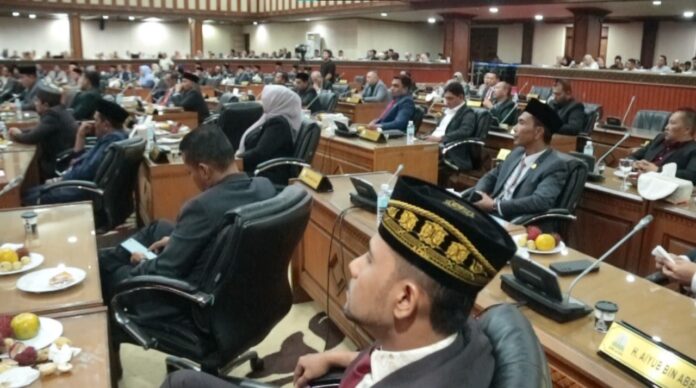 Pelantikan Gubernur