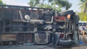 Truck Angkutan Barang