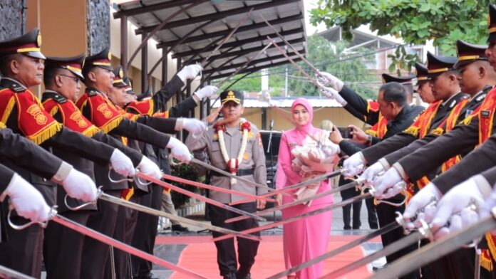 Pedang Pora