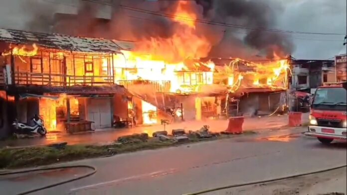 Ludes Terbakar